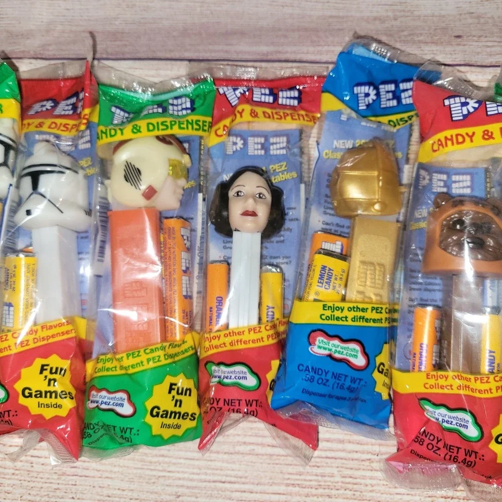 VTG Star Wars PEZ Dispenser Store Counter Display 9 Ct. Box. Open Box Sealed PEZ